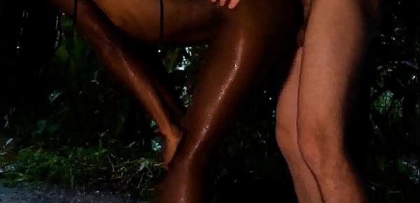  Fucking Hot Wet Ebony Milf In The Rain And Cumming Hard On Her Ass